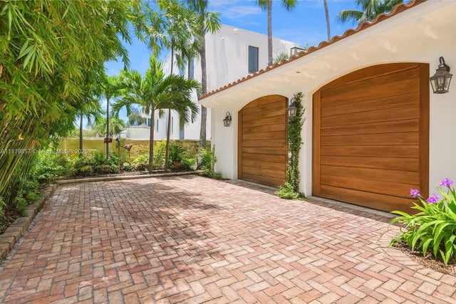 4 of 44 - 2050 Alton Rd, Miami Beach, FL