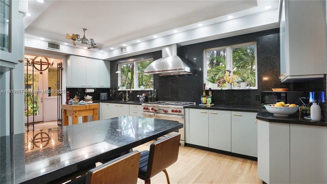 5 of 44 - 2050 Alton Rd, Miami Beach, FL