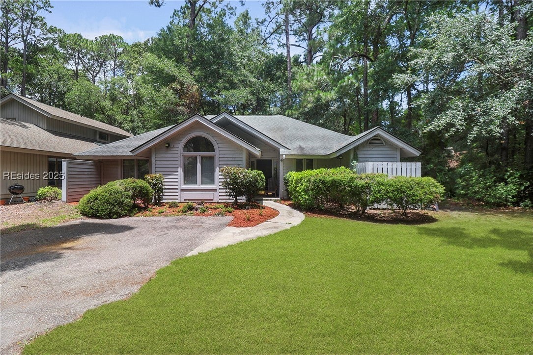 Photo of Listing #454115