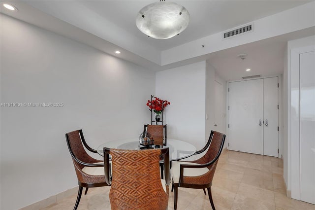 2 of 25 - 848 Brickell Key Dr 1803, Miami, FL