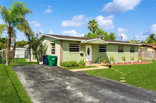 5 of 30 - 9540 Lisa Rd, Cutler Bay, FL