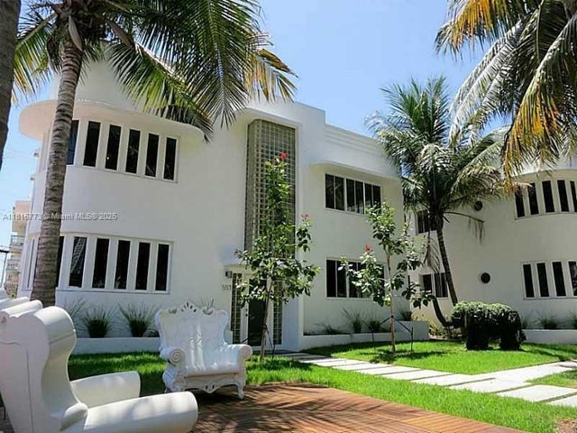 5 of 8 - N/A, Miami Beach, FL