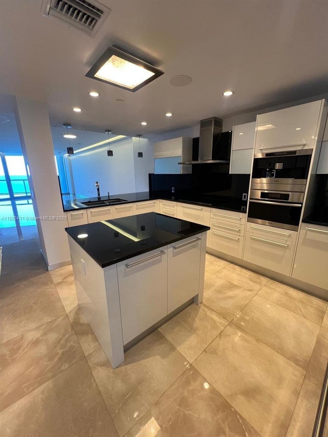 4 of 32 - 17121 Collins Ave 1205, Sunny Isles Beach, FL