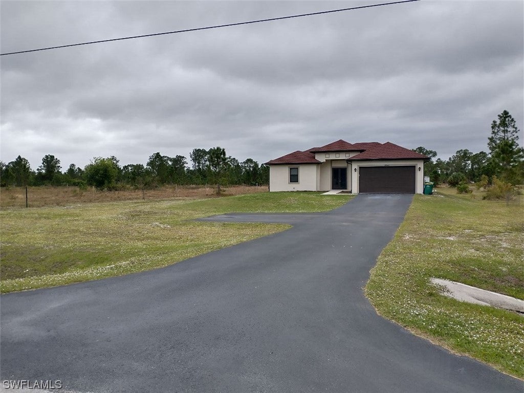 2660 47th Ave Ne, Naples