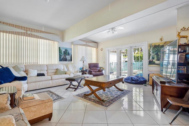 3 of 18 - 96 Bal Cross Dr, Bal Harbour, FL