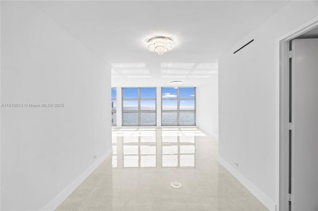 5 of 59 - 5055 Collins Ave 14h, Miami Beach, FL