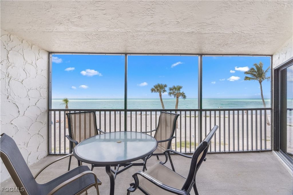 2445 W Gulf Dr A25, SANIBEL