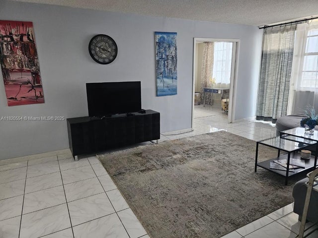 3 of 32 - 251 174th St 2111, Sunny Isles Beach, FL