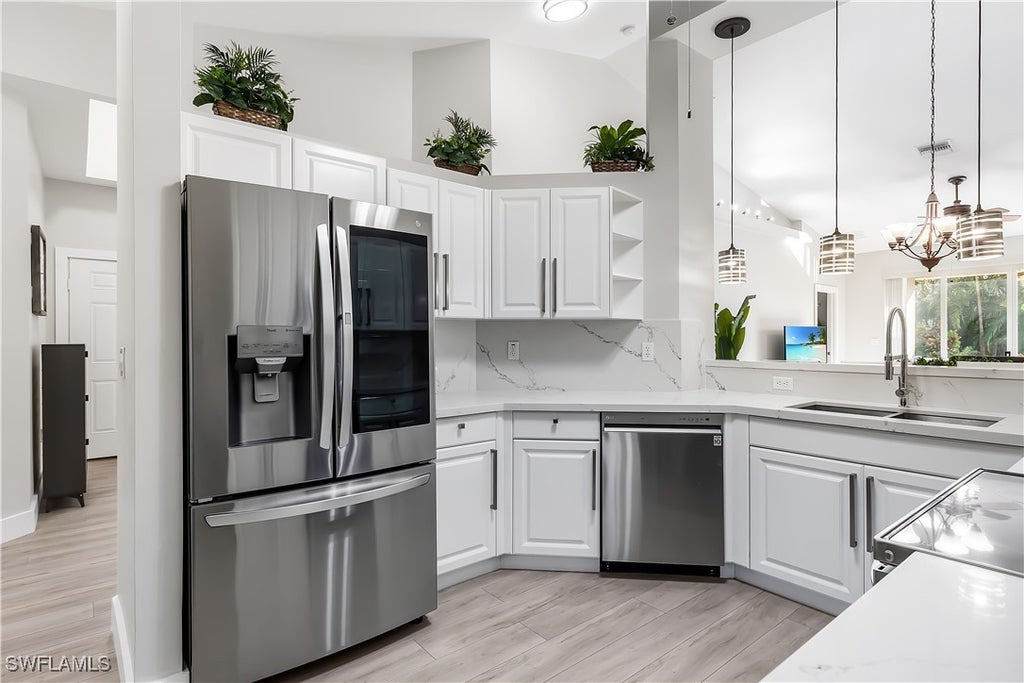 8084 Sanctuary Dr 1, Naples