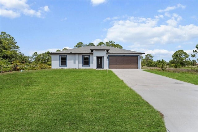 1 of 34 - 1032 Maxwell Ave S, Lehigh Acres, FL