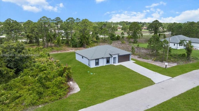 5 of 34 - 1032 Maxwell Ave S, Lehigh Acres, FL