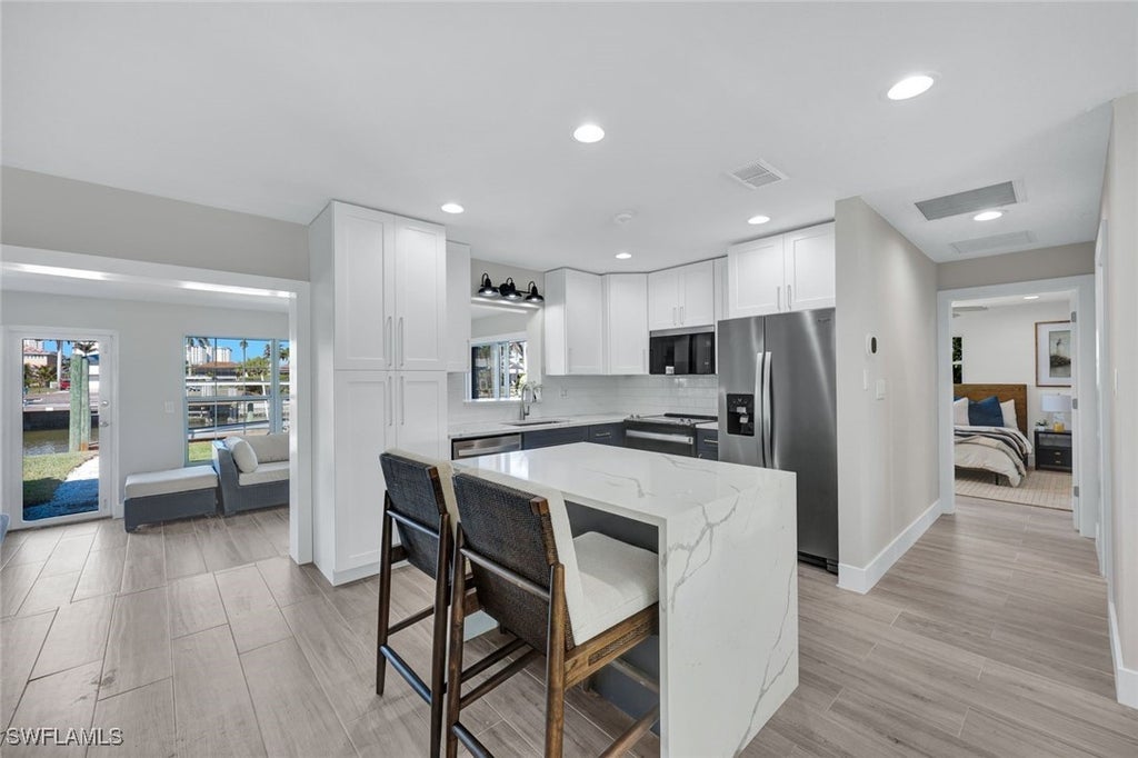 373 Egret Ave, Naples