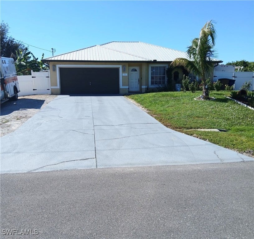 3111 6th St Sw, Lehigh Acres