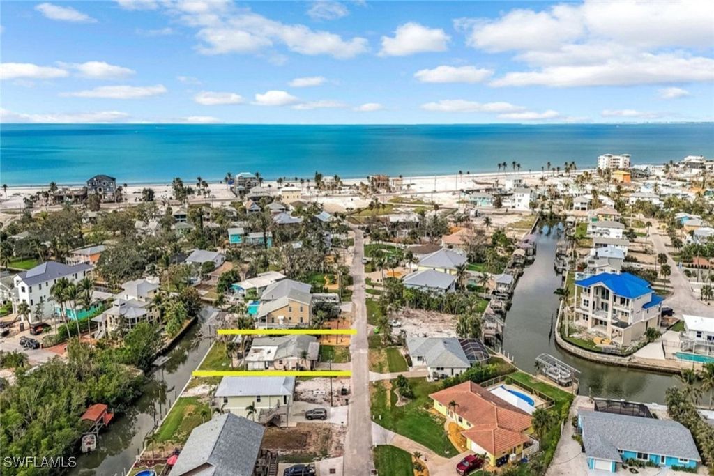 260 Sterling Ave, Fort Myers Beach