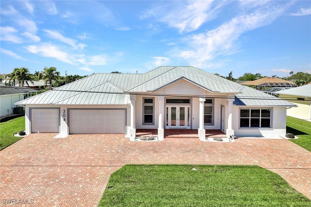 304 Ne 14th Ave, CAPE CORAL