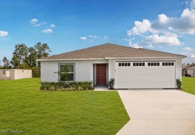 102 Opal Ct, Lehigh Acres