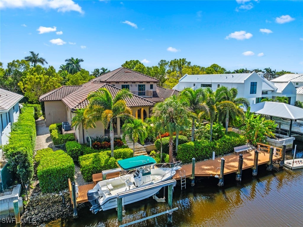 Photo of Listing #223084044