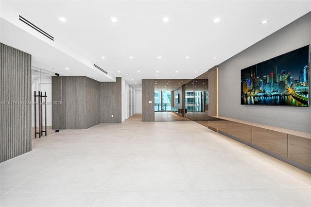 3 of 81 - 3535 S Ocean Drive 1003, Hollywood, FL