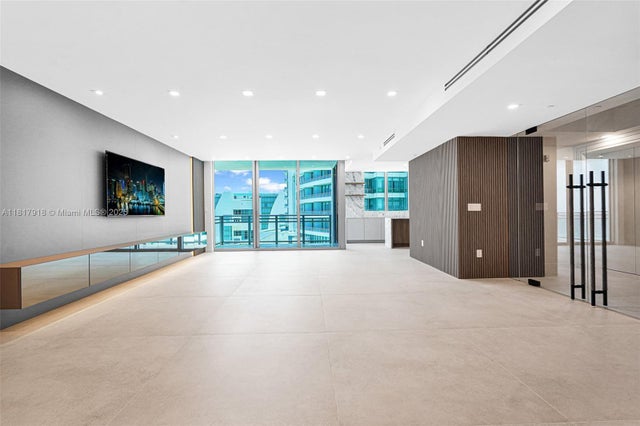 4 of 81 - 3535 S Ocean Drive 1003, Hollywood, FL
