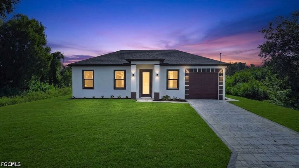 4703 Elva Ave S, LEHIGH ACRES