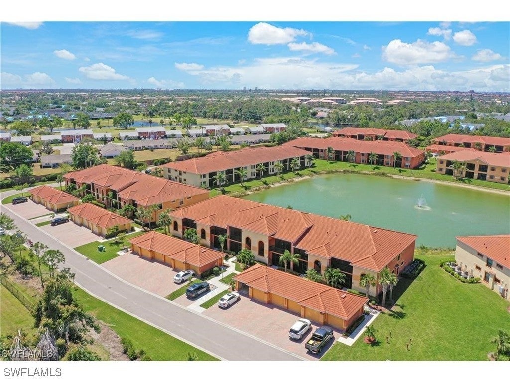 13730 Julias Way 726, FORT MYERS