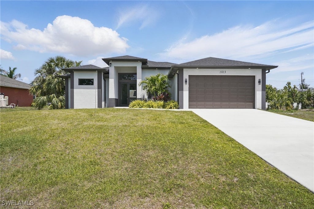 1813 Ne 21st St, CAPE CORAL