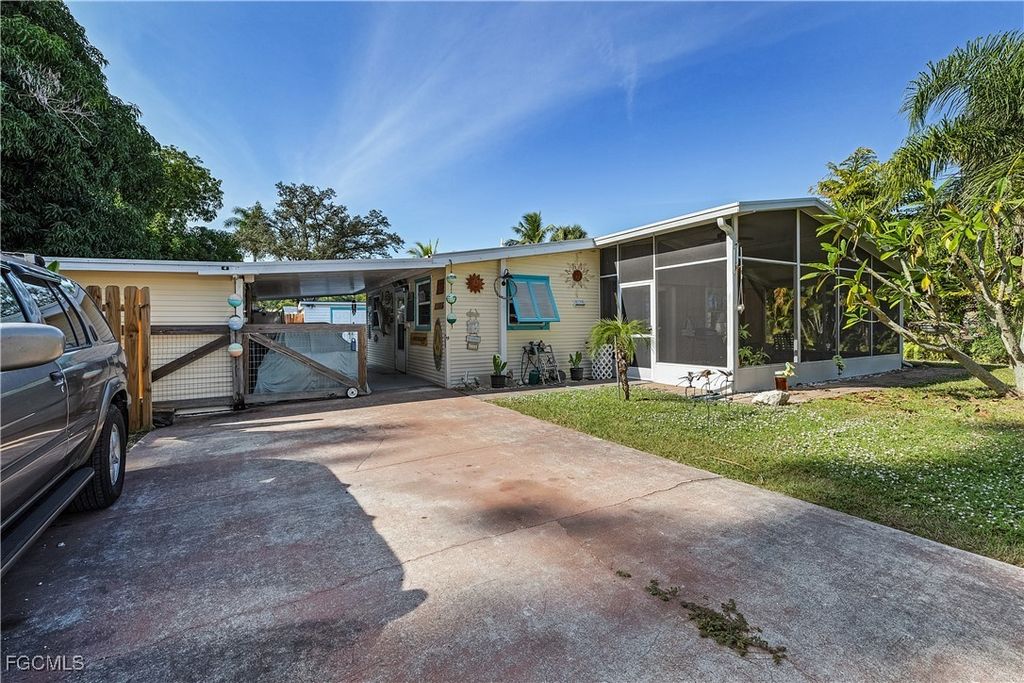 15925 Quail Trl, Bokeelia