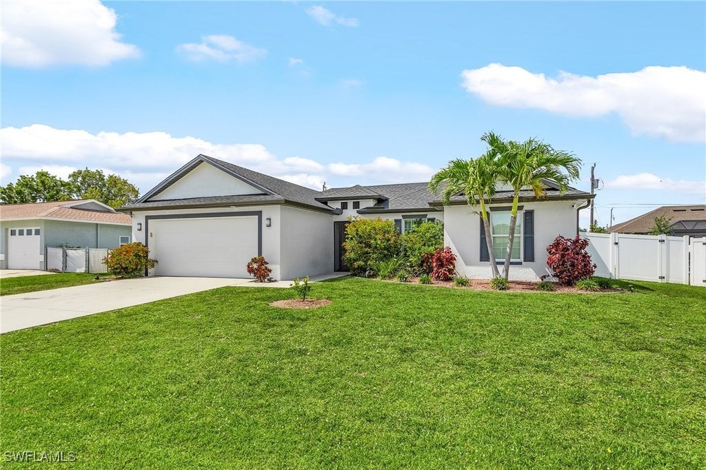 629 Sw 29th St, CAPE CORAL