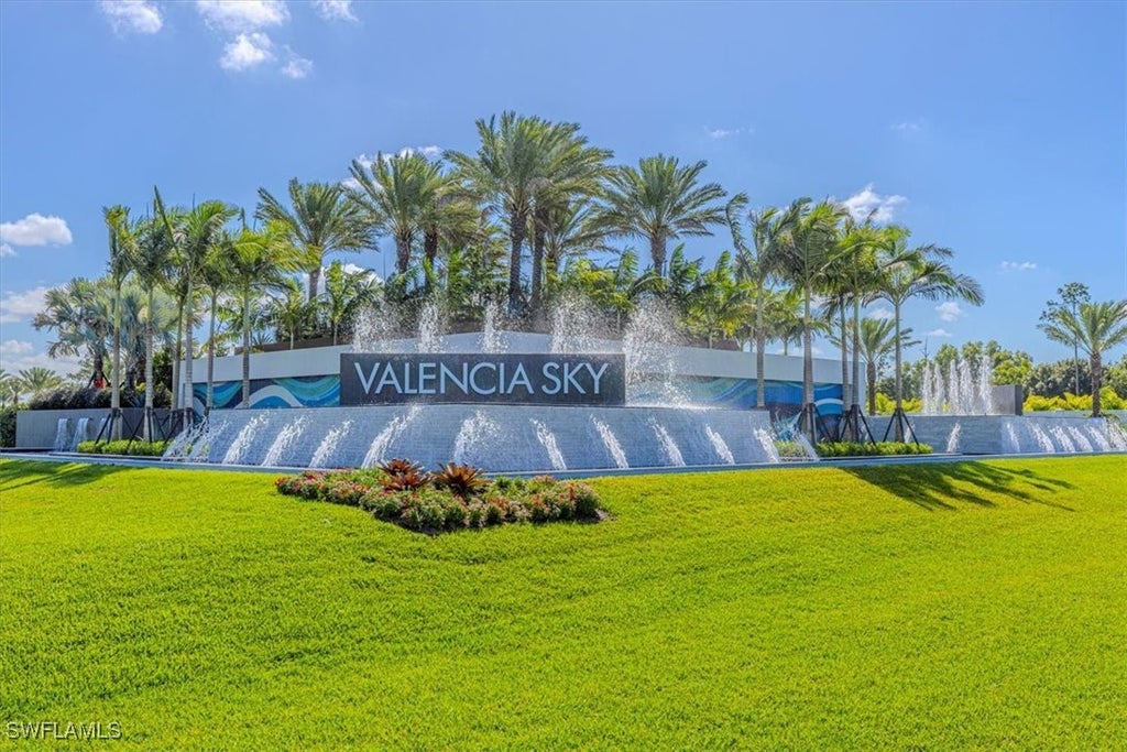 2749 Durham Cir, Naples