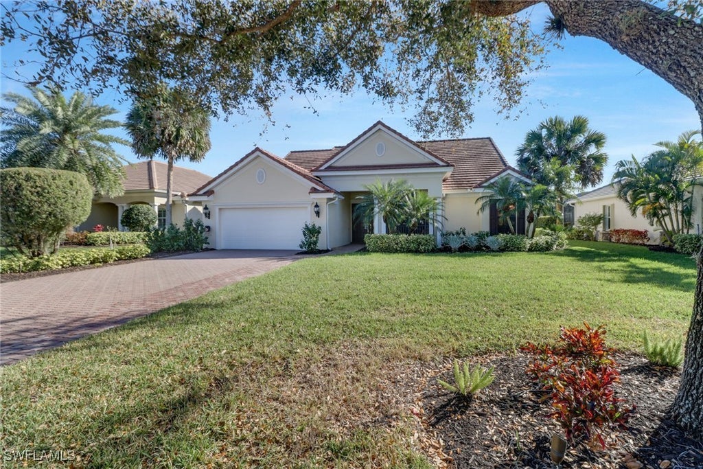 13570 Palmetto Grove Dr, FORT MYERS