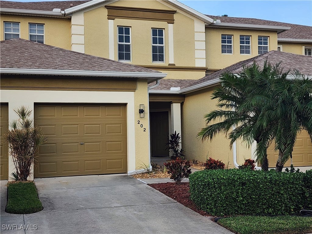 14752 Calusa Palms Dr 202, FORT MYERS