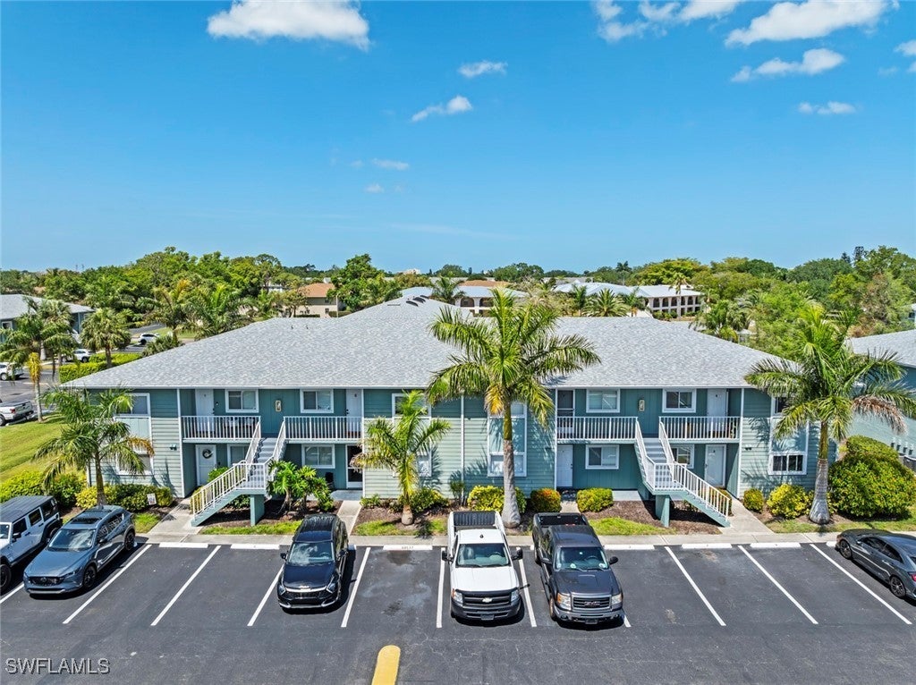 138 Cypress Way E 404, Naples