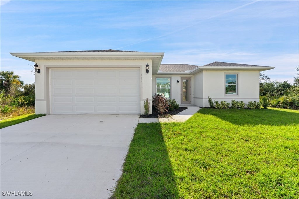 957 Commodore St, Lehigh Acres