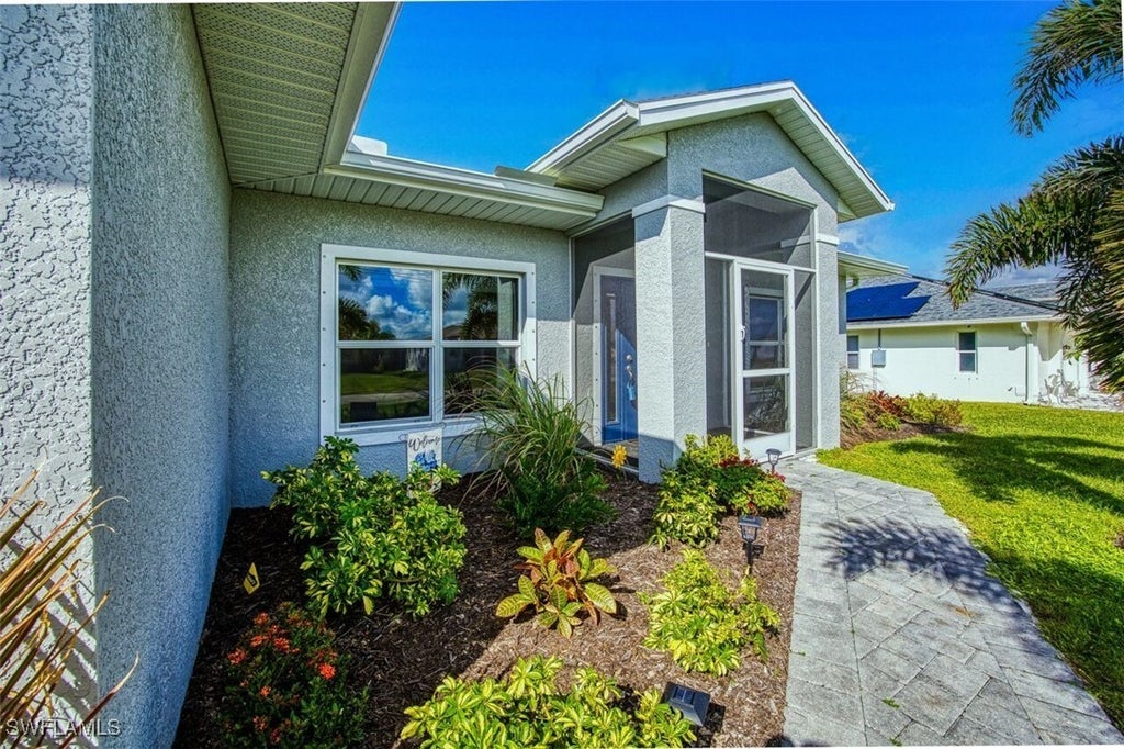 1012 Nw 35th Pl, CAPE CORAL