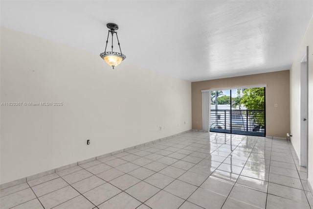 5 of 40 - 7801 Abbott Ave 307, Miami Beach, FL