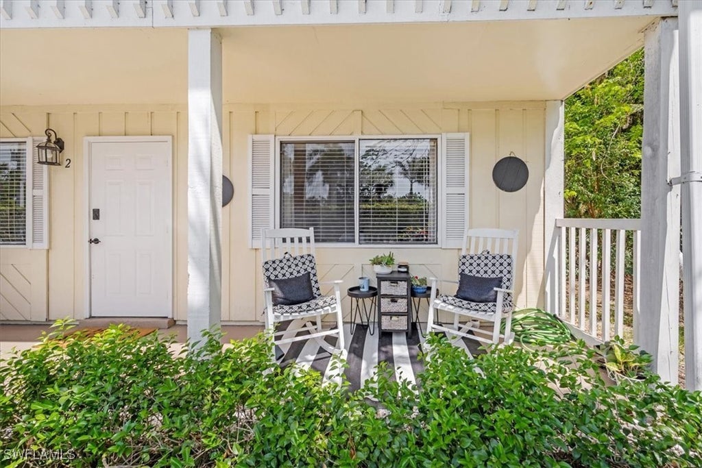 4623 Bayshore Dr C2, NAPLES