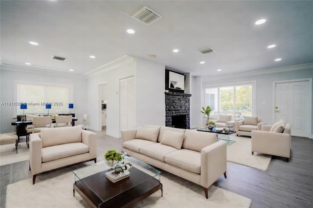 3 of 26 - 8390 Sw 64th St, Miami, FL