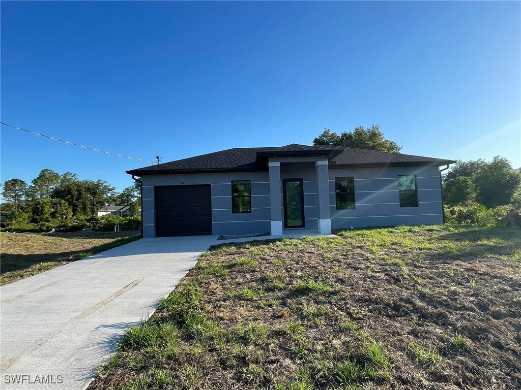 707 Ledge St, Lehigh Acres