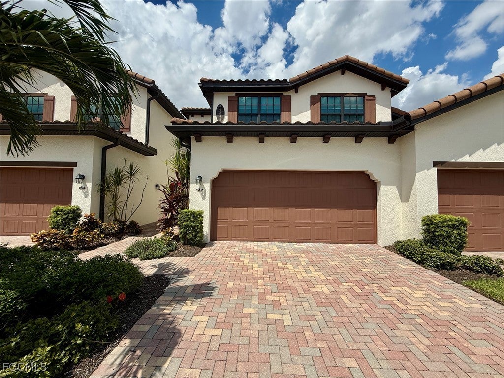 12048 Hawthorn Lake Dr 202, Fort Myers