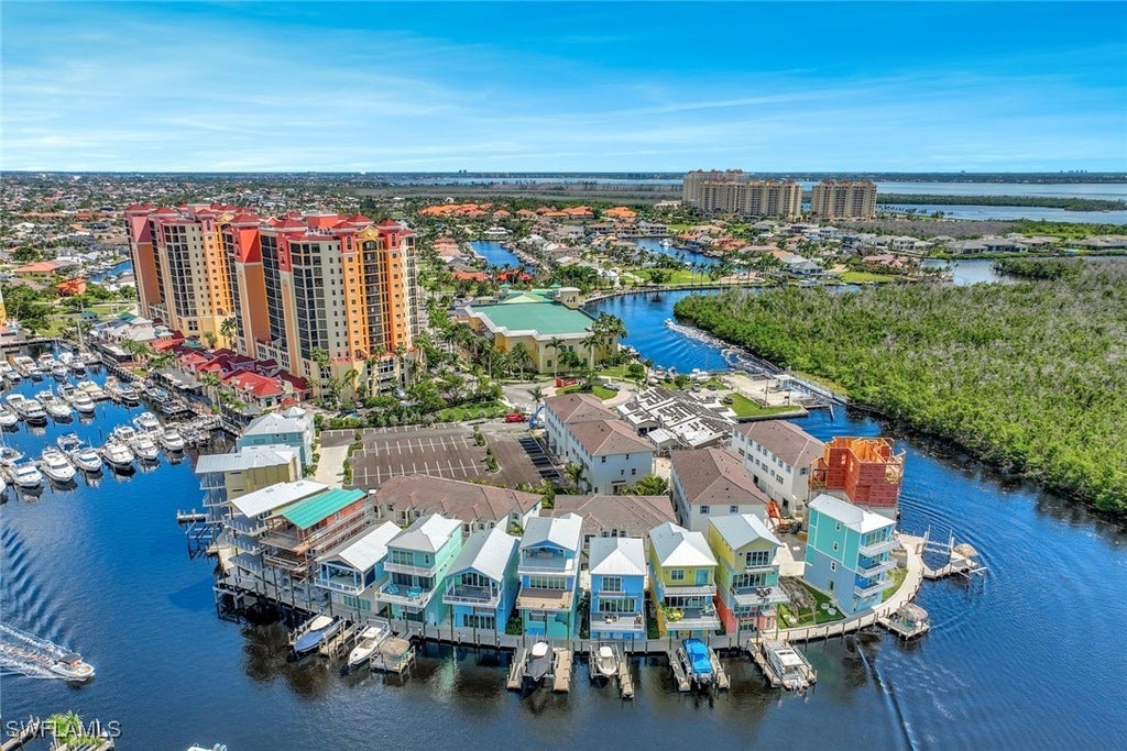 5898 Shell Cv Dr, Cape Coral