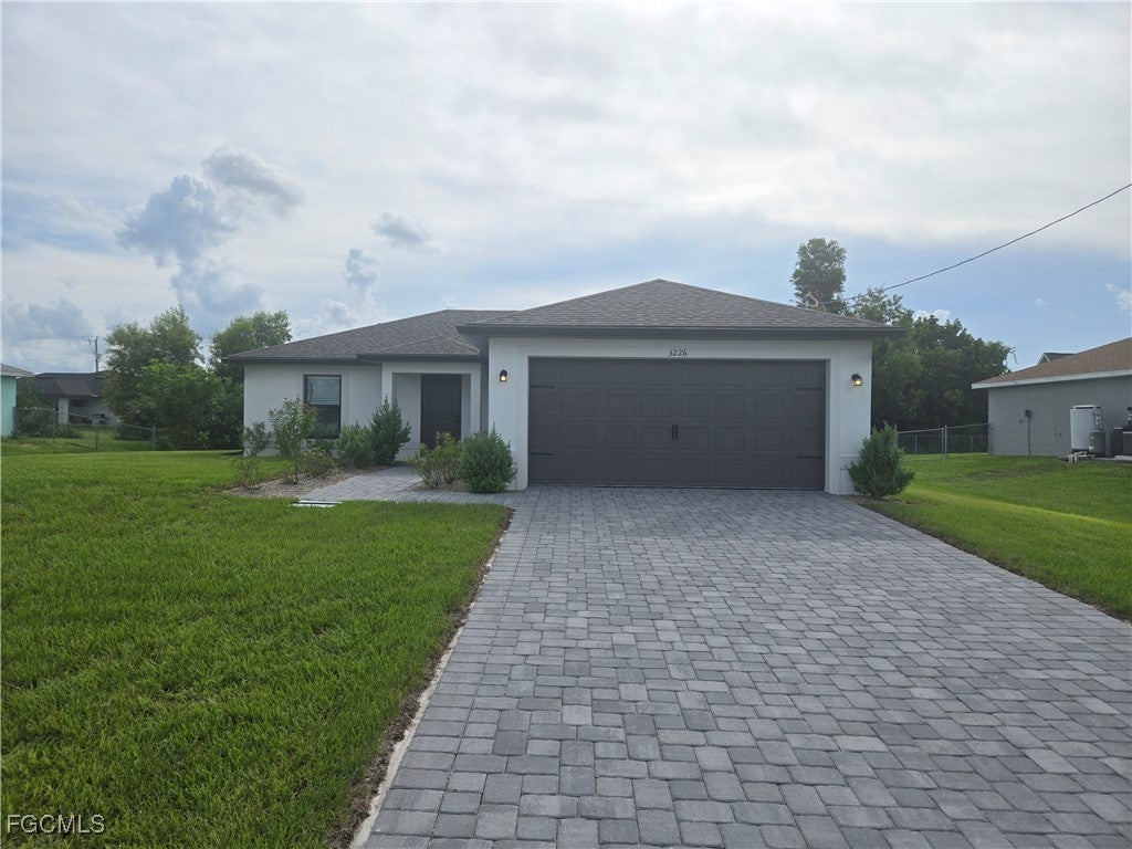 3226 Nw 3rd Pl, Cape Coral