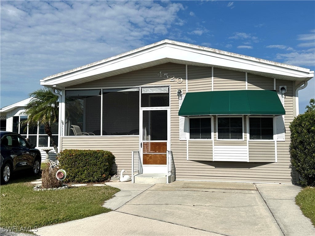 4520 Bayberry Way E, ESTERO