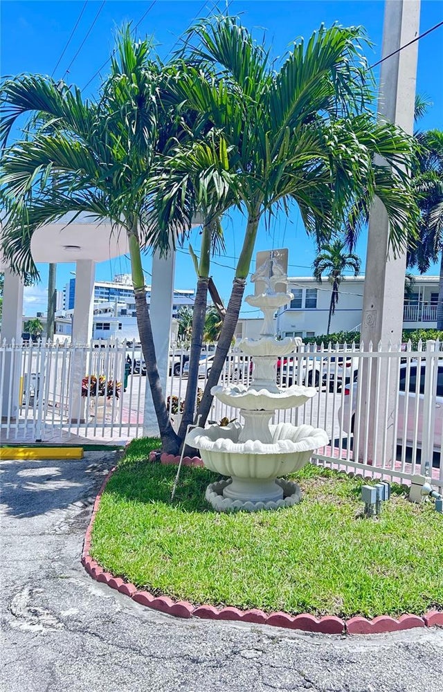 3 of 36 - 7118 Bonita Dr 405, Miami Beach, FL