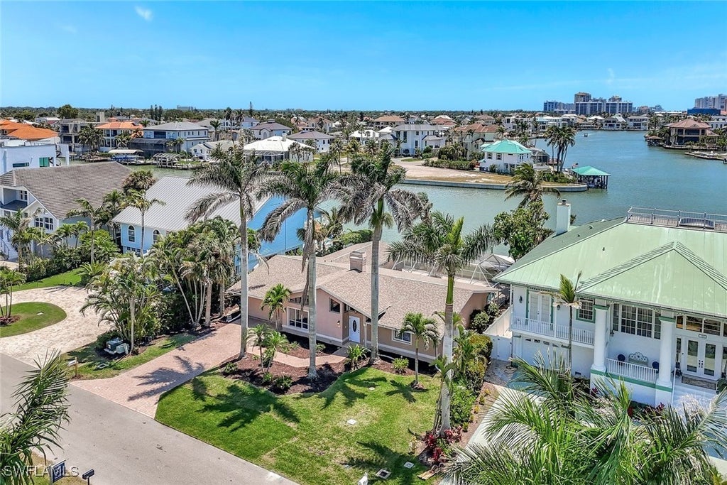 274 Conners Ave, Naples