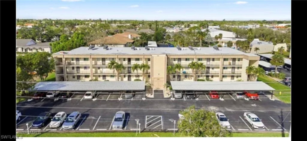 2111 Barkeley Ln 13, Fort Myers