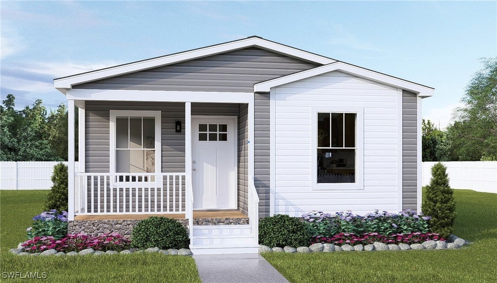 93 Sycamore Ln, Fort Myers