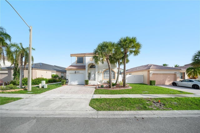 2 of 38 - 15872 Nw 21st St, Pembroke Pines, FL