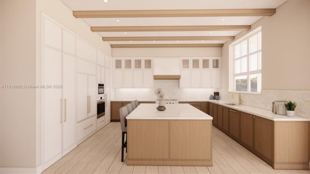 3 of 5 - 322 Sarto Ave, Coral Gables, FL