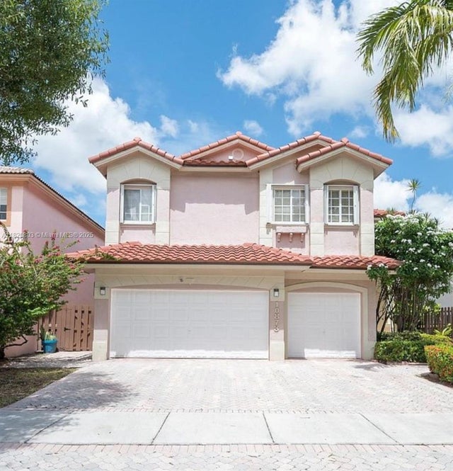 1 of 10 - 10873 Nw 71st St, Doral, FL