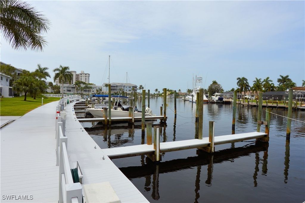 18046 San Carlos Blvd 139, FORT MYERS BEACH